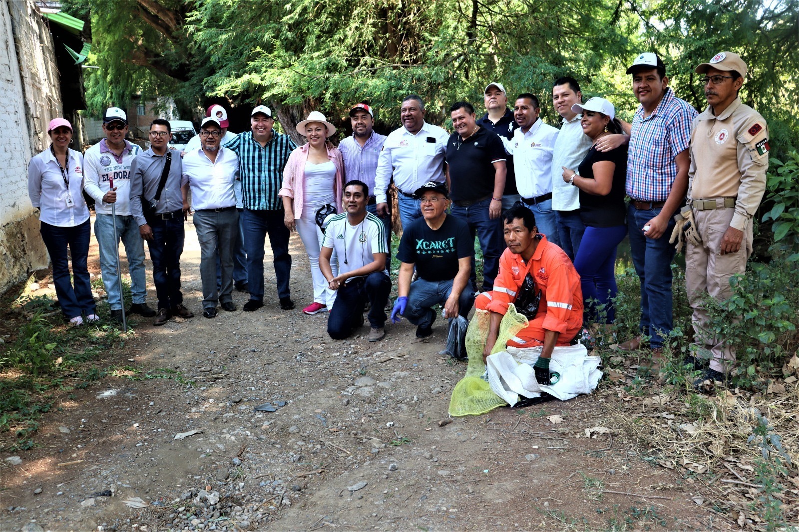 Participa Alcalde Héctor Rodríguez en Jornada de Limpieza de Áreas Naturales en Paseo de los Ahuehuetes.