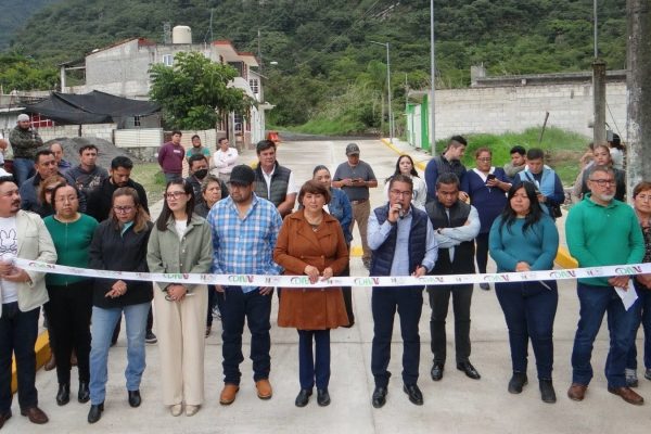 Se cierran más «circuitos», con la inauguración de obra en el Municipio de Nogales, Veracruz